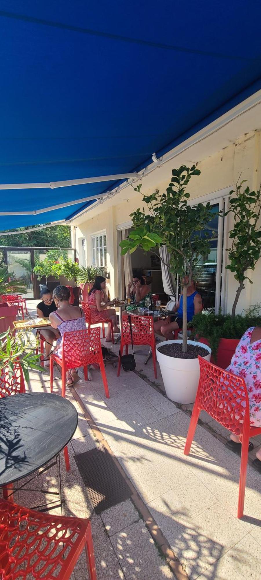 Hotel L'Etoile Le Grau-du-Roi Ngoại thất bức ảnh
