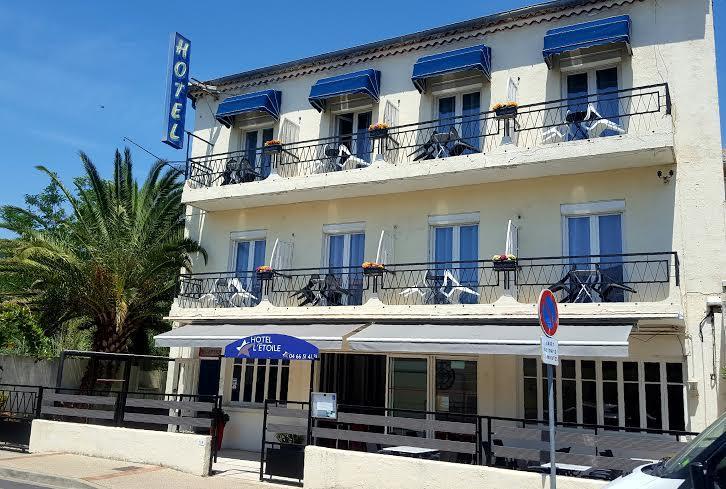 Hotel L'Etoile Le Grau-du-Roi Ngoại thất bức ảnh