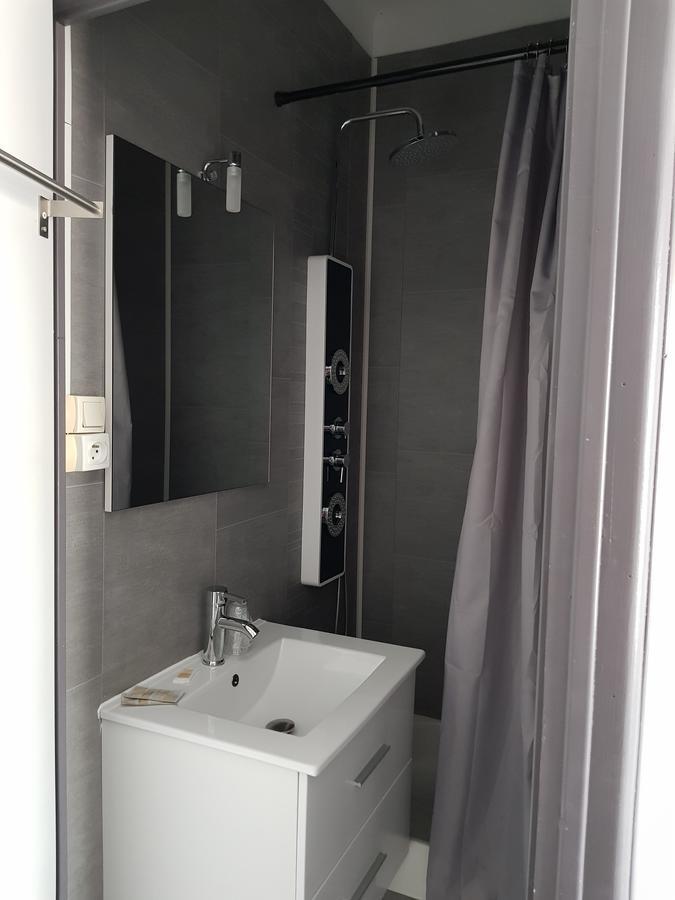 Hotel L'Etoile Le Grau-du-Roi Ngoại thất bức ảnh
